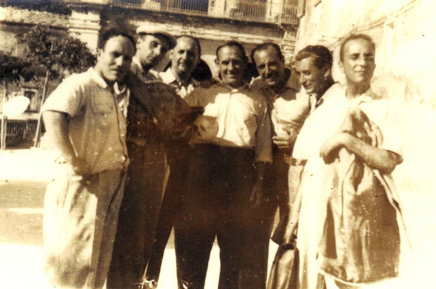 Gruppo di San Marco Argentano a Paola 1952